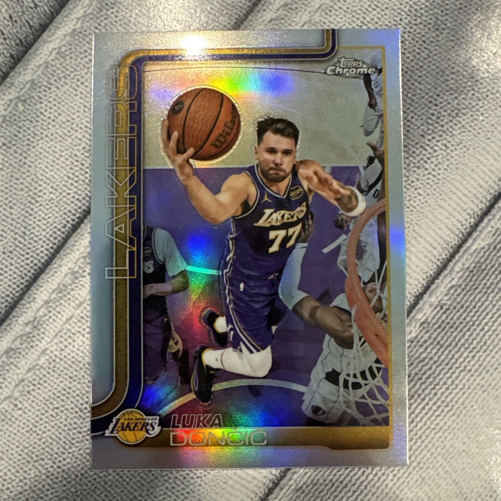 2025-26 Topps Chrome Luka Dončić #2 Refractor Los Angeles Lakers Basketball Card
